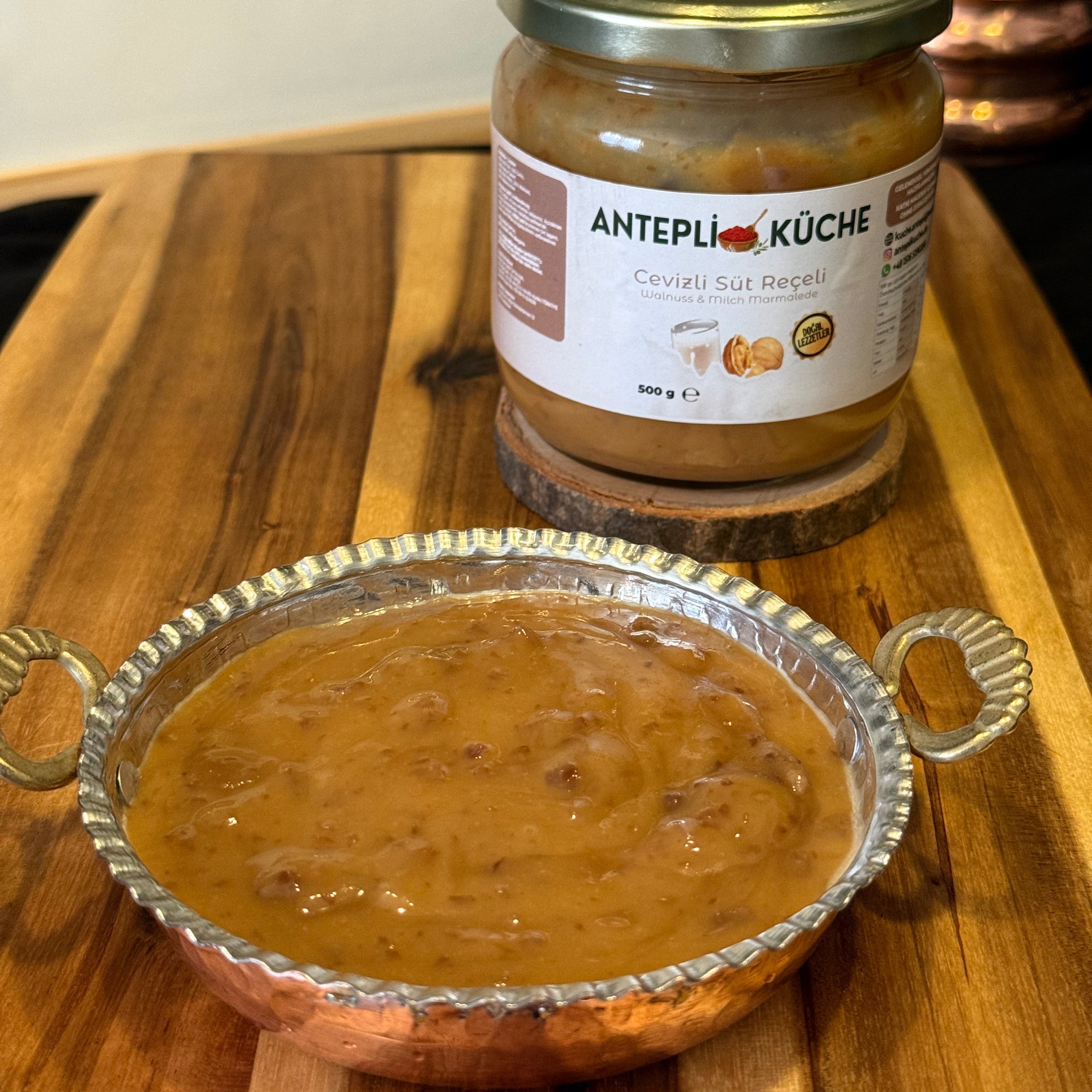 Milchkonfitüre (mit Walnüssen) 500 g